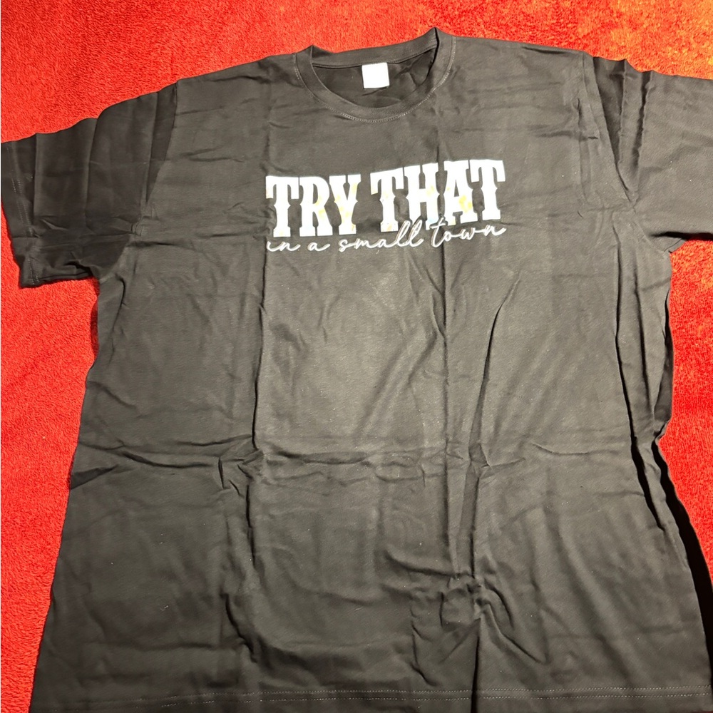 Jason Aldean Try That in a Small Town  Graphic T-Shirt Mens size size 2X New